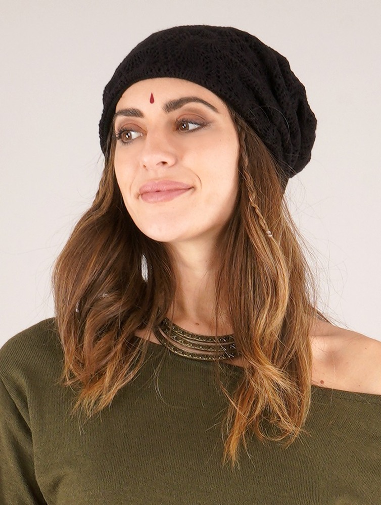 Black Toonzshop Aslan Pleated Crochet Beanie Women Beanie | 69275PATX