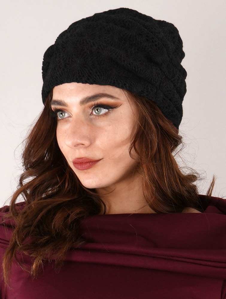 Black Toonzshop Aslan Pleated Crochet Beanie Women Beanie | 69275PATX