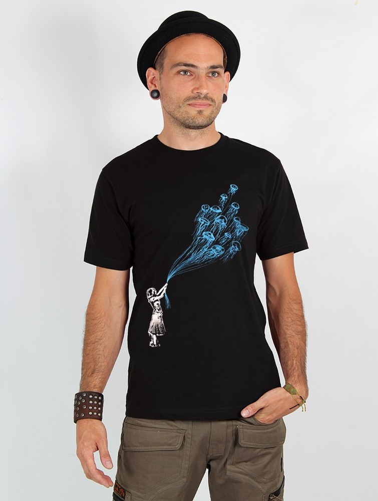 Black Toonzshop Flying Medusa Printed Short Sleeve T-shirt Men T-Shirt | 28796SVGU